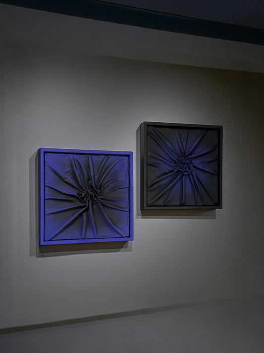 Klein Blue ₺ Black